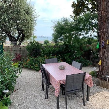 Appartement Face A La Mer Et Au Port Saint Laurent Du Var Avec Jardin Privatif Exteriér fotografie